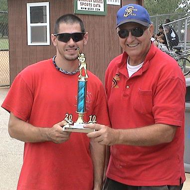 Mike Elliot wins Golden Arm Contest